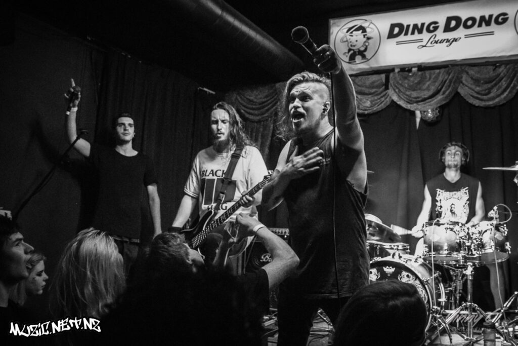 Fallstate @ Ding Dong Lounge, Auckland 01/02/2019