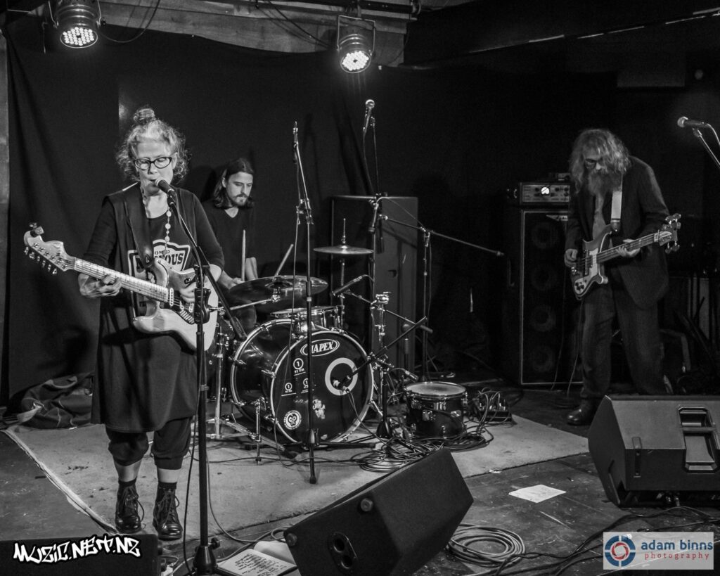 Francisca Griffin And The Bus Shelter Boys @ Captain Cook Hotel, Dunedin 11/10/2019