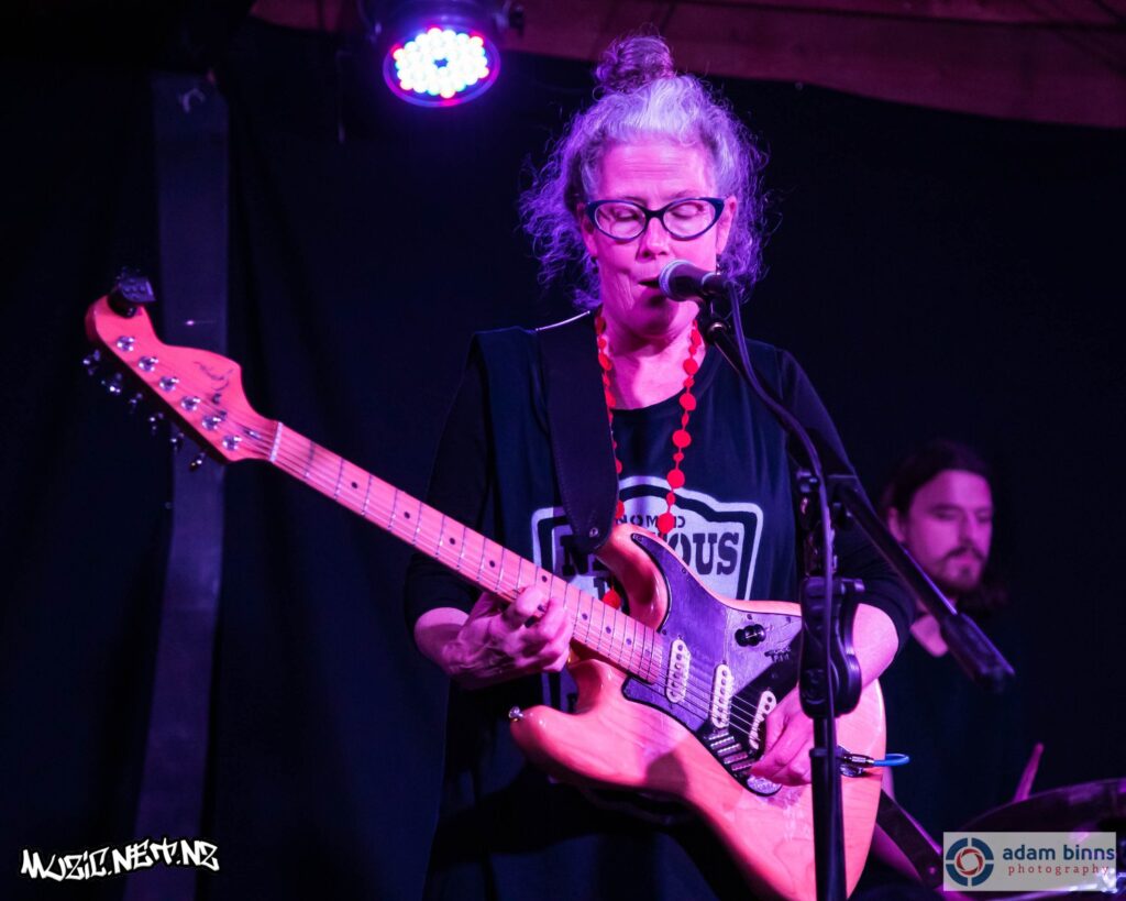 Francisca Griffin And The Bus Shelter Boys @ Captain Cook Hotel, Dunedin 11/10/2019