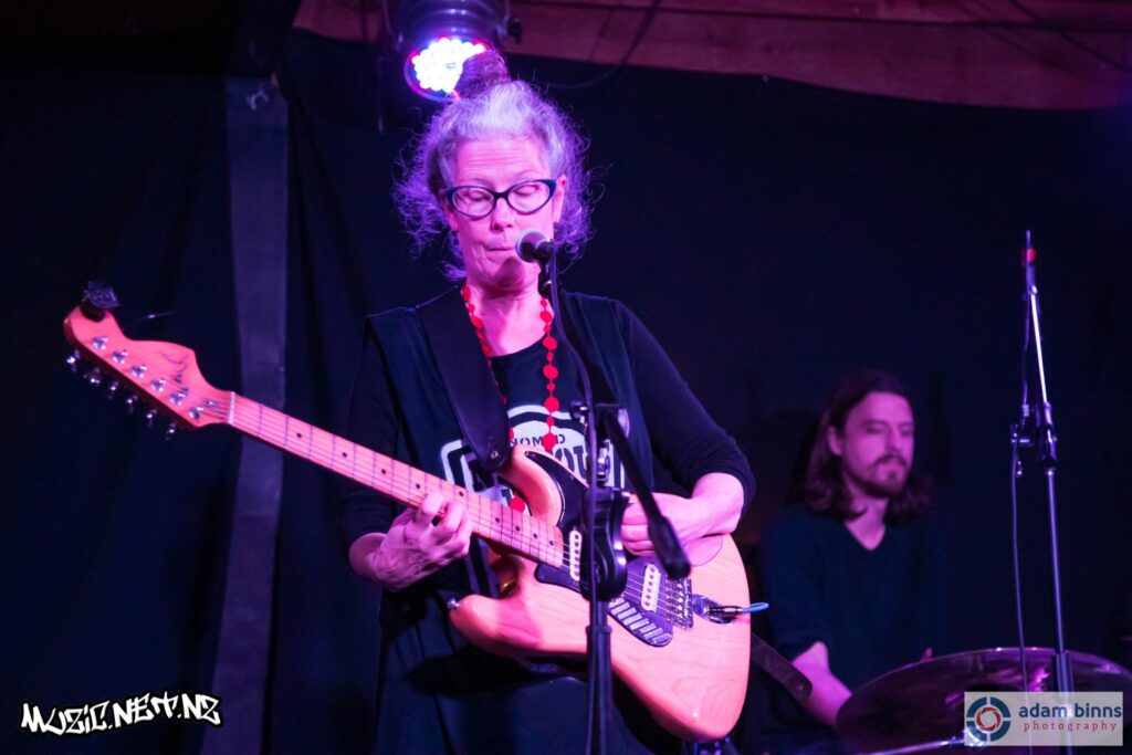 Francisca Griffin And The Bus Shelter Boys @ Captain Cook Hotel, Dunedin 11/10/2019