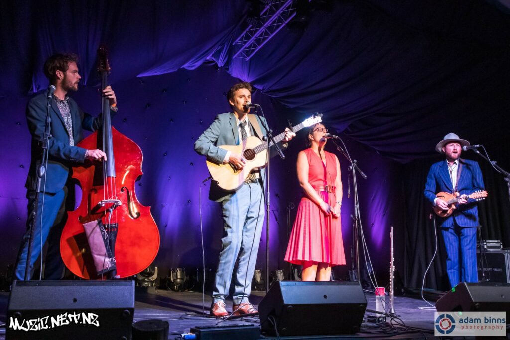 Frank Burkitt Band @ Whare Flat Folk Festival, Dunedin 30/12/2018 02/01/2019