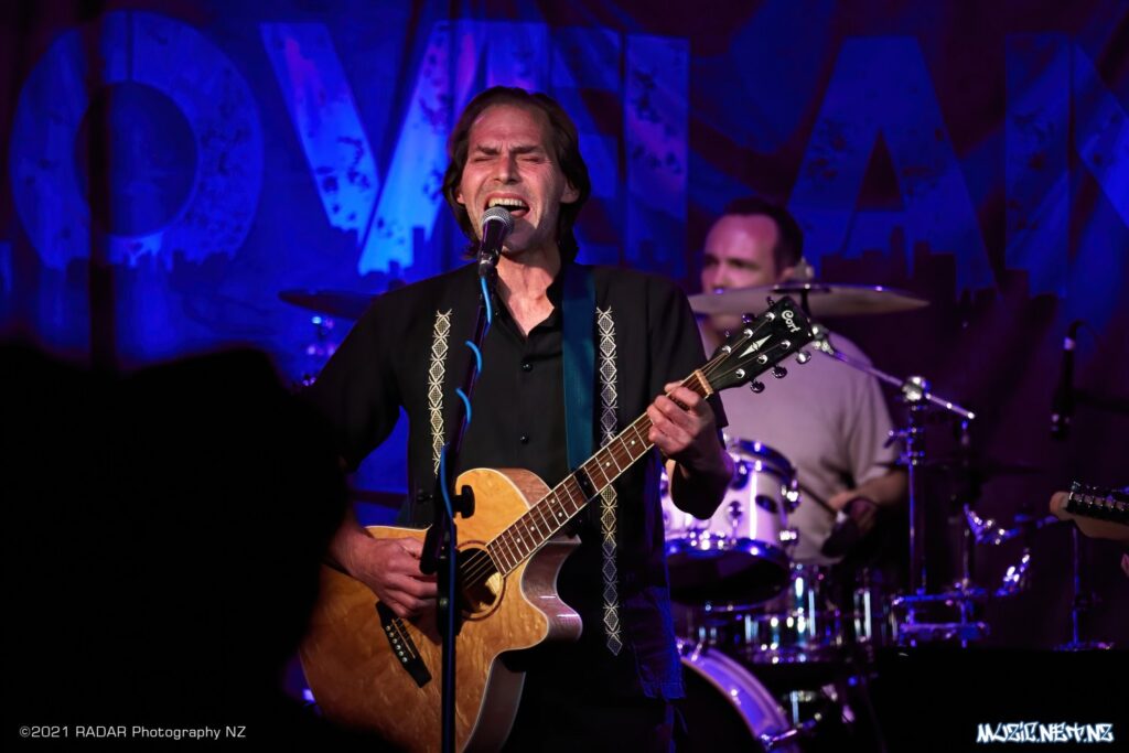 Gentlemen Bastards @ Lovelands, Porirua 31/10/2021
