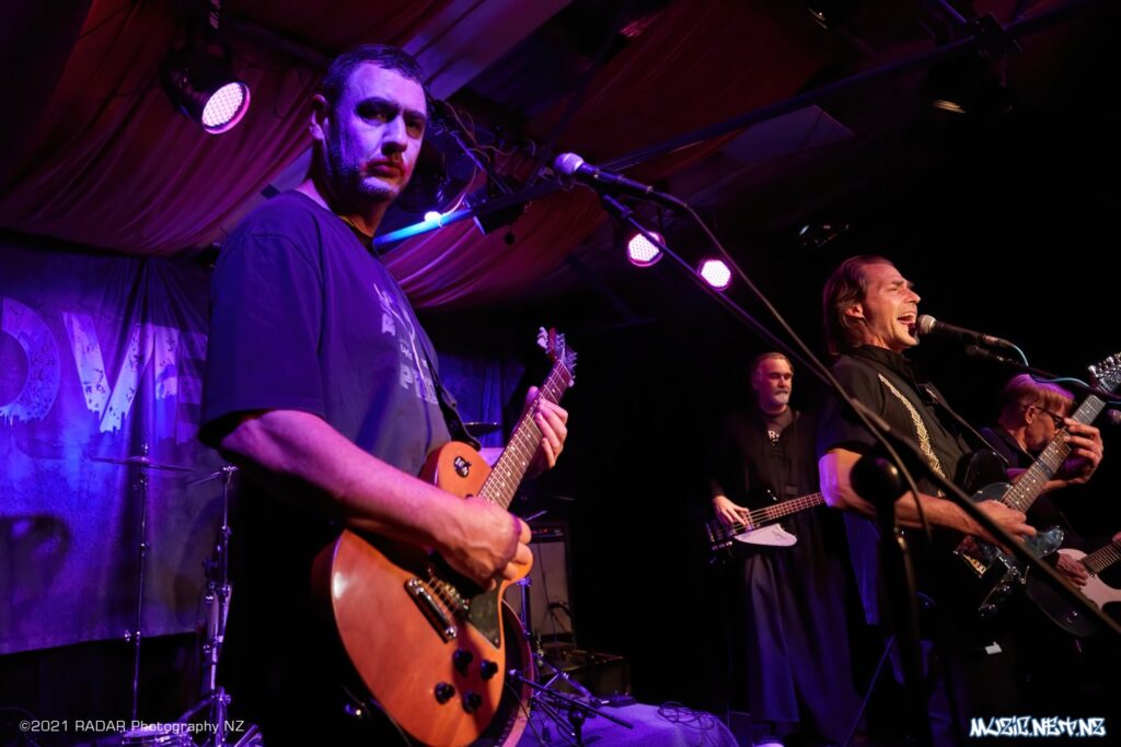 Gentlemen Bastards @ Lovelands, Porirua 31/10/2021