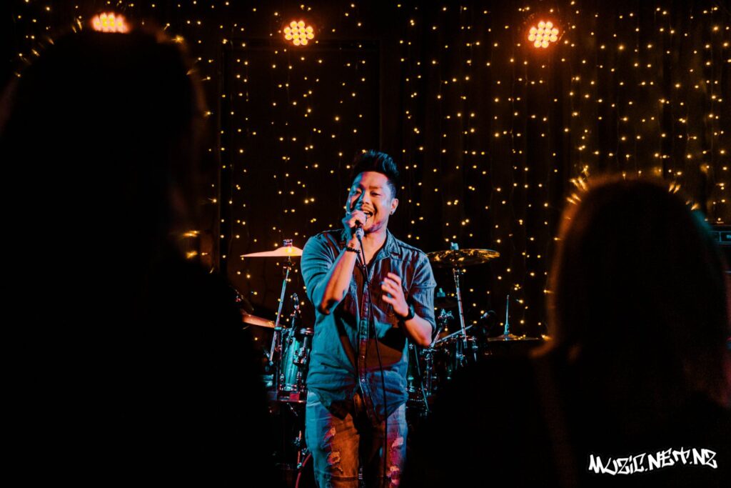 Glow Becky @ Backbeat Bar, Akld 30/03/2019