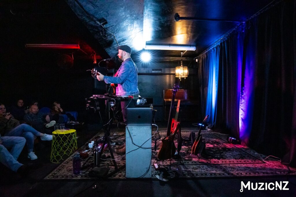 Graeme James @ Nivara Lounge, Hamilton 15/09/2023