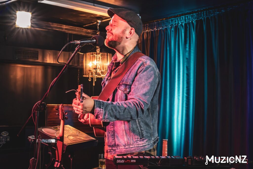 Graeme James @ Nivara Lounge, Hamilton 15/09/2023