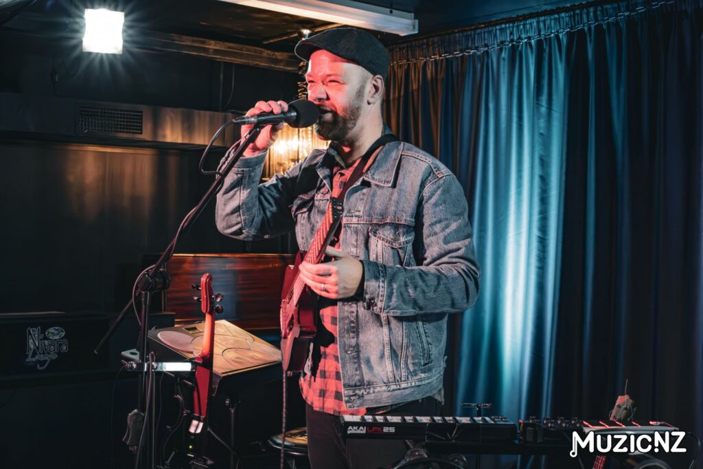 Graeme James @ Nivara Lounge, Hamilton 15/09/2023