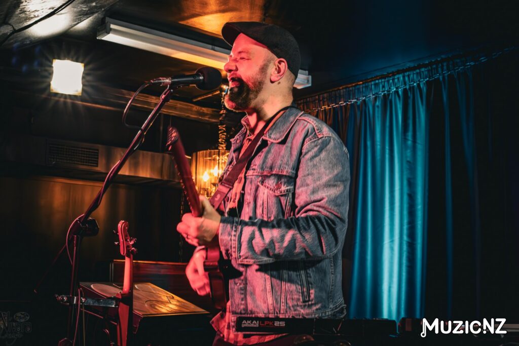 Graeme James @ Nivara Lounge, Hamilton 15/09/2023