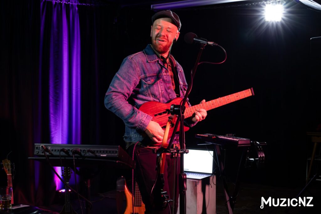 Graeme James @ Nivara Lounge, Hamilton 15/09/2023