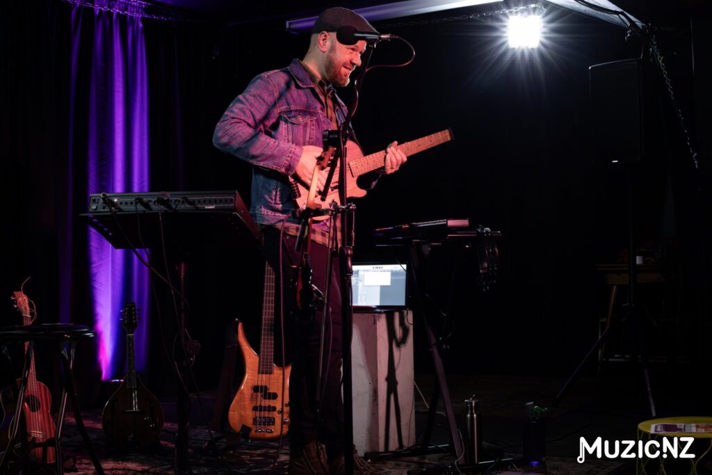 Graeme James @ Nivara Lounge, Hamilton 15/09/2023
