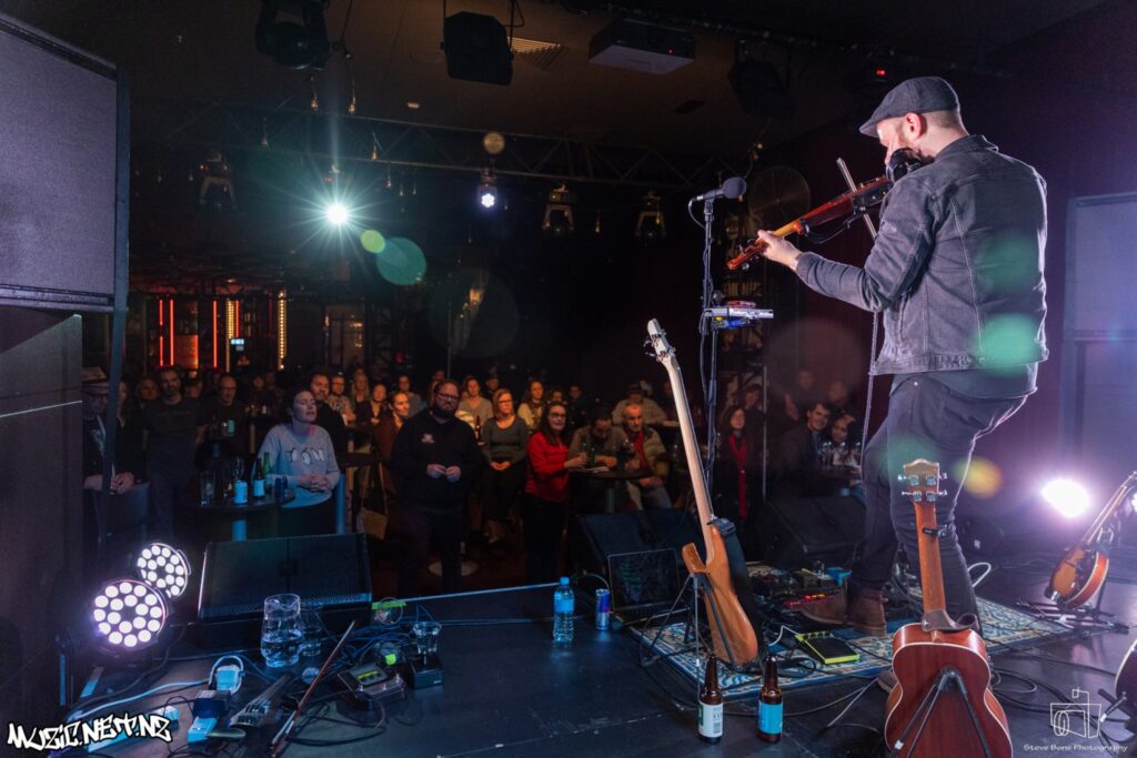 Graeme James @ The Tuning Fork, Auckland 13/08/2021