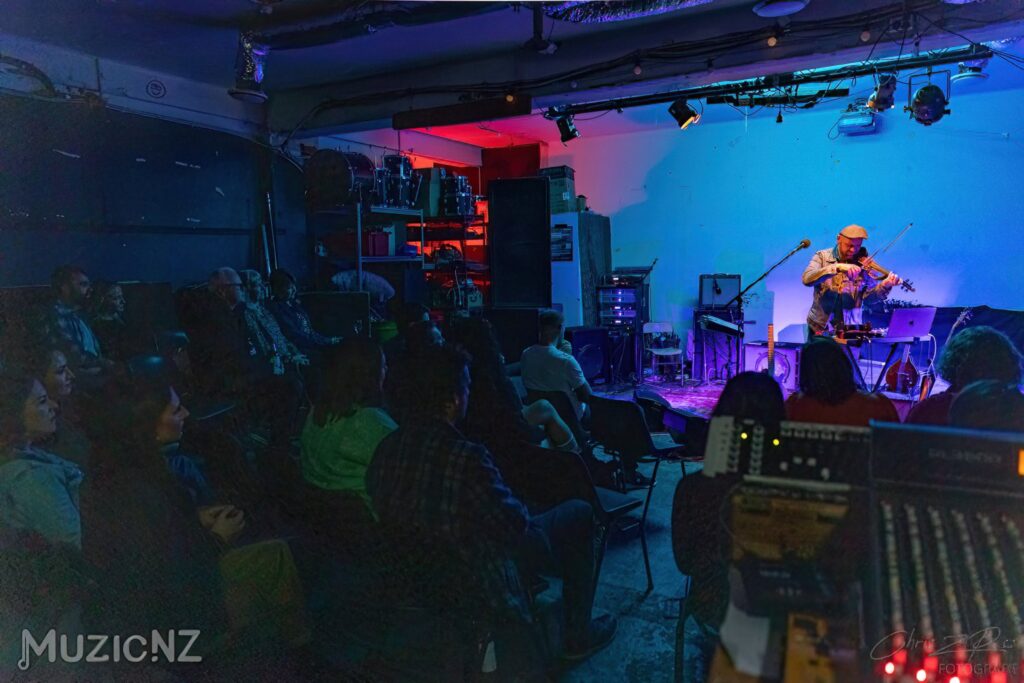 Graeme James @ Wine Cellar, Auckland 16/09/2023