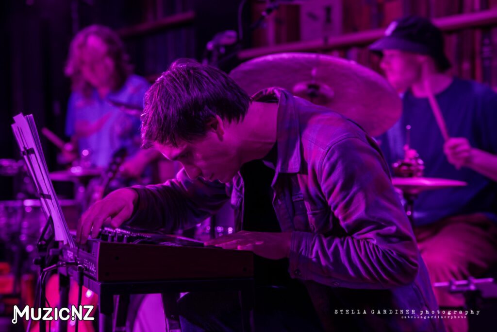 Grayson Gilmour @ Meow, Wellington 08/12/2023