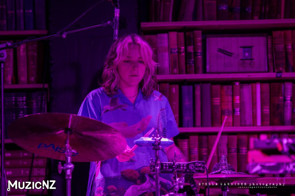 Grayson Gilmour @ Meow, Wellington 08/12/2023