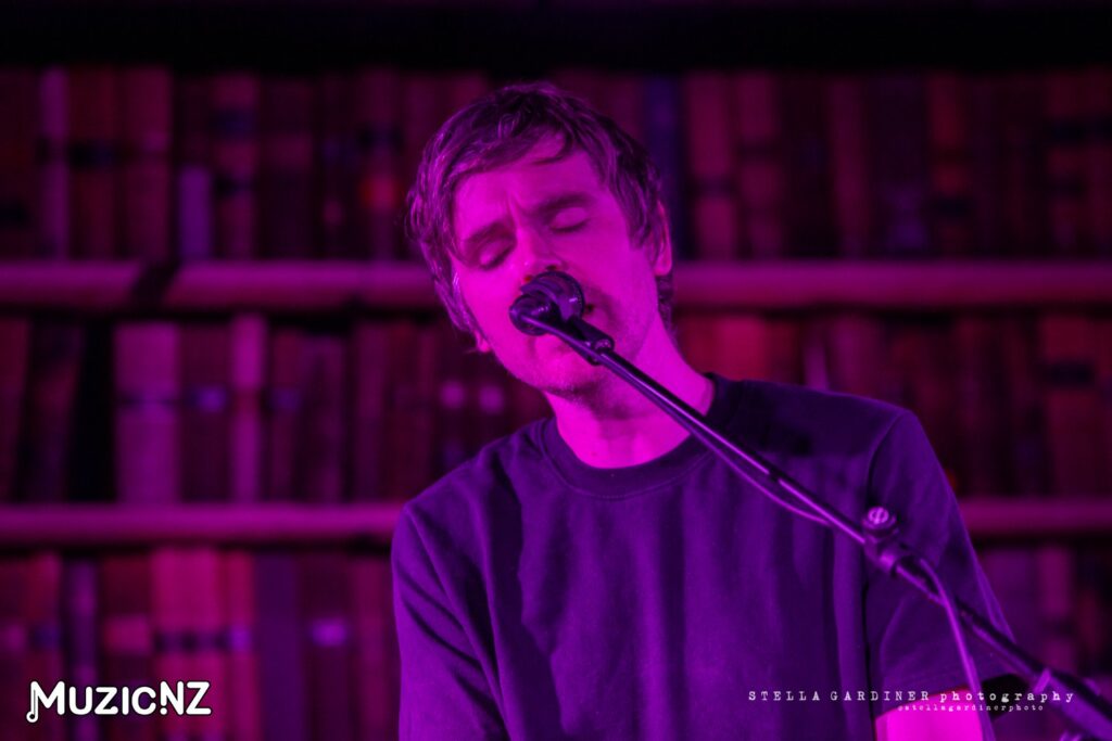 Grayson Gilmour @ Meow, Wellington 08/12/2023