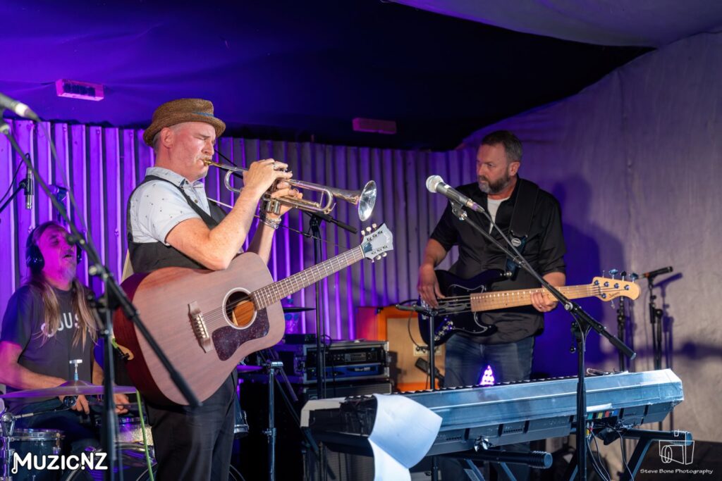 Greg Johnson @ Ahipao, Waiheke 29/03/2024