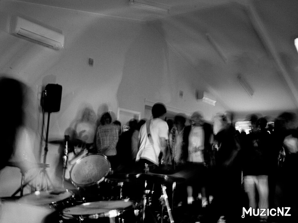 Grown Downz @ Elizabeth St Community Arts Centre, Tauranga, 27/01/2023