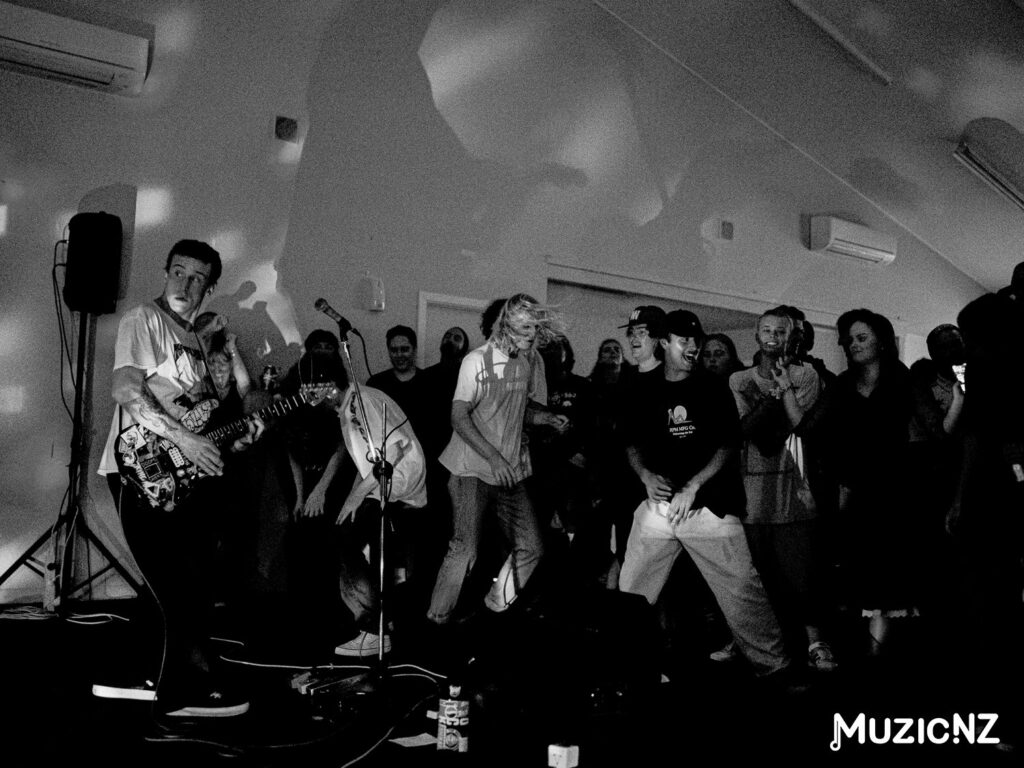 Grown Downz @ Elizabeth St Community Arts Centre, Tauranga, 27/01/2023