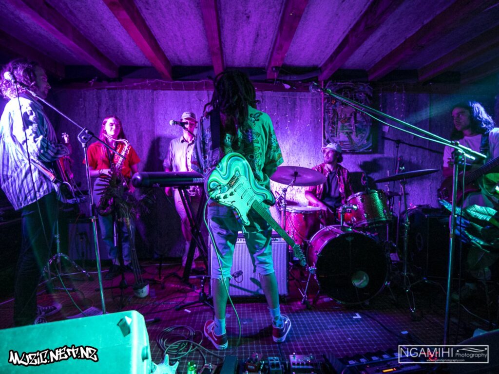 H4lf Cast @ The Yot Club, Raglan 03/01/2020