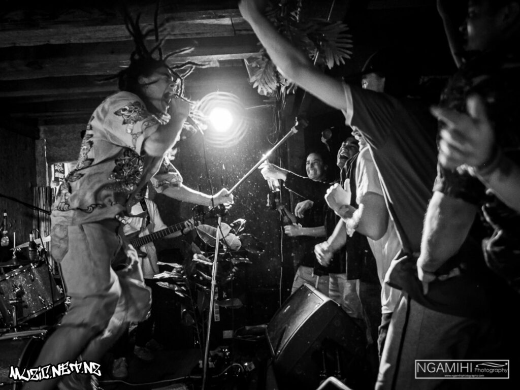 H4lf Cast @ The Yot Club, Raglan 03/01/2020