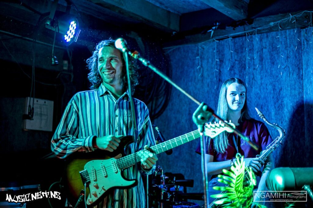 H4lf Cast @ The Yot Club, Raglan 03/01/2020