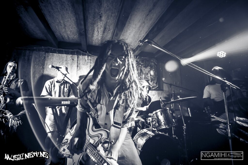 H4lf Cast @ The Yot Club, Raglan 03/01/2020