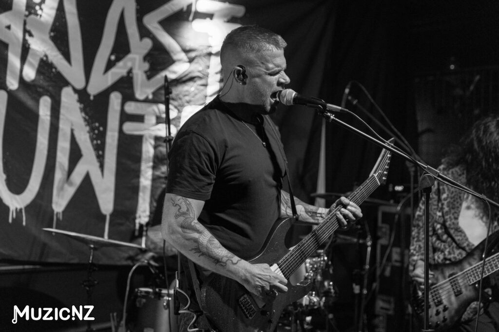 Haast Hunter @ Underworld Tavern, Wellington 30/11/2024