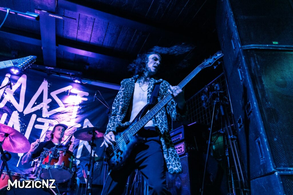 Haast Hunter @ Underworld Tavern, Wellington 30/11/2024