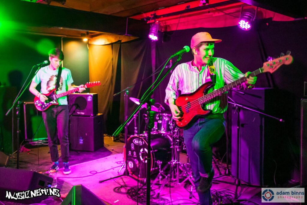 Hans Pucket @ Captain Cook Hotel, Dunedin 11/10/2019