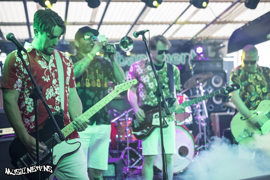 Hawaiian Maiden @ The Embankment Tavern, Christchurch 15/11/2019