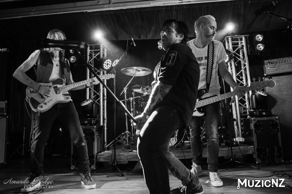 Head Like A Hole @ Majestic Rocks Whanganui Musicians Club 17/02/2023