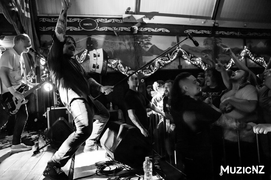 Head Like A Hole @ Majestic Rocks Whanganui Musicians Club 17/02/2023