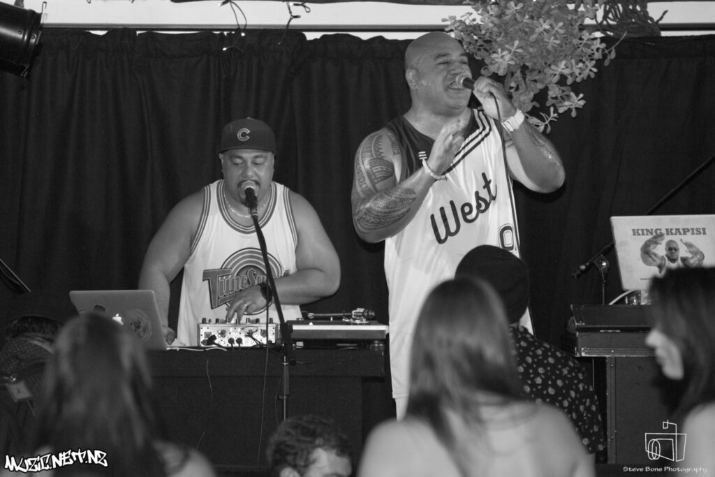 Hedlok @ The Elephant Wrestler, Auckland 11/03/2017