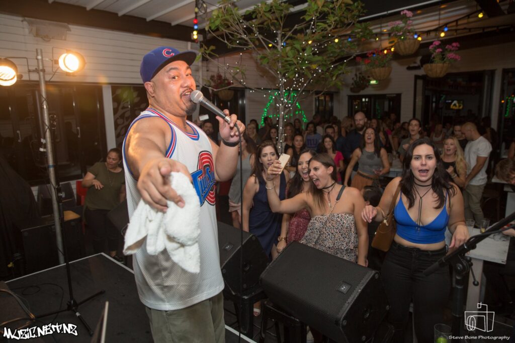 Hedlok @ The Elephant Wrestler, Auckland 11/03/2017