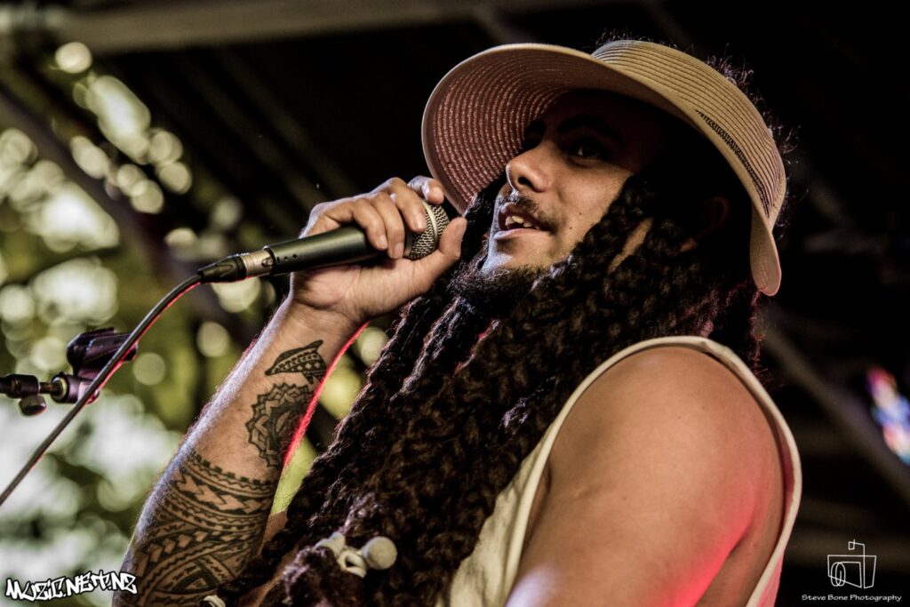 High Beams @ St Jerome's Laneway, Akld 28/01/2019