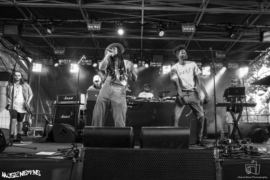 High Beams @ St Jerome's Laneway, Akld 28/01/2019