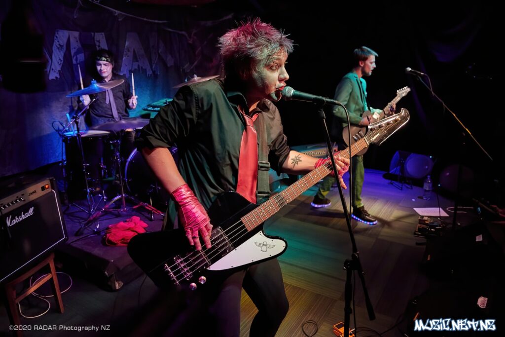 Holloway Holiday @ Lovelands, Wellington 28/11/2020