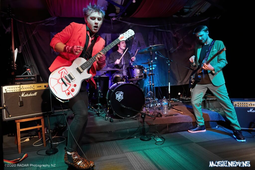 Holloway Holiday @ Lovelands, Wellington 28/11/2020