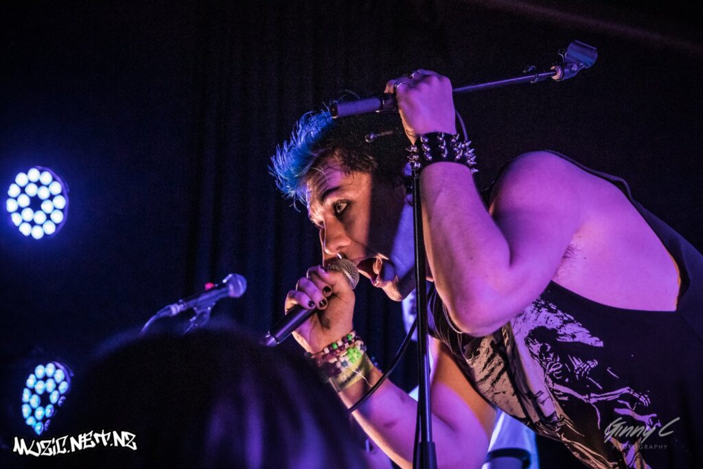 Holloway @ The Tuning Fork, Auckland 09/07/2022