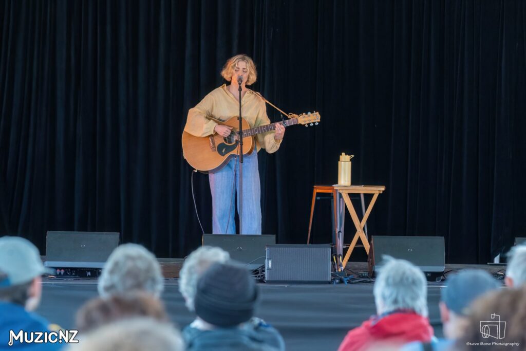 Holly Arrowsmith @ Kumeu Showgrounds, Auckland 26/01/2025