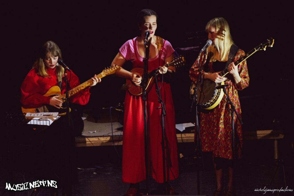 Ida Lune @ Wellington Opera House, Wellington 08/11/2018