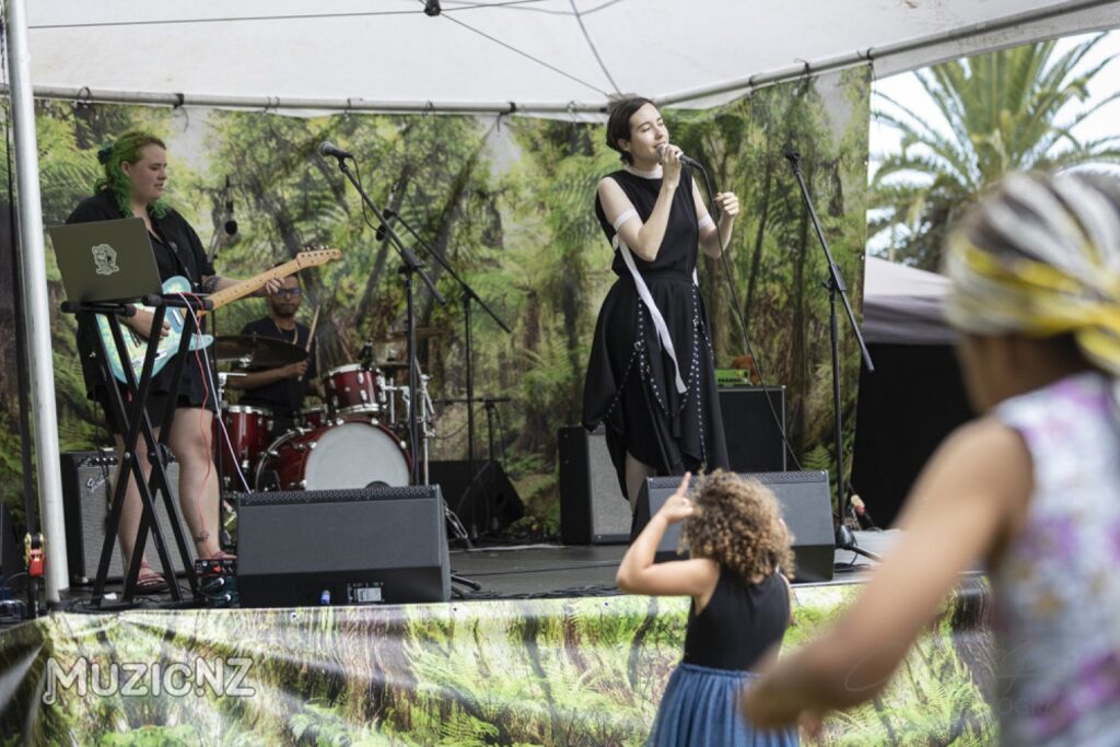 Isla Noon @ Hobsonville Point Reserve, Auckland 22/01/2023