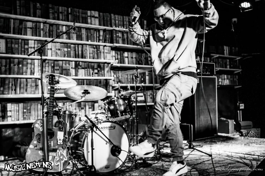Israel Starr @ Meow, Wellington 19/06/2021