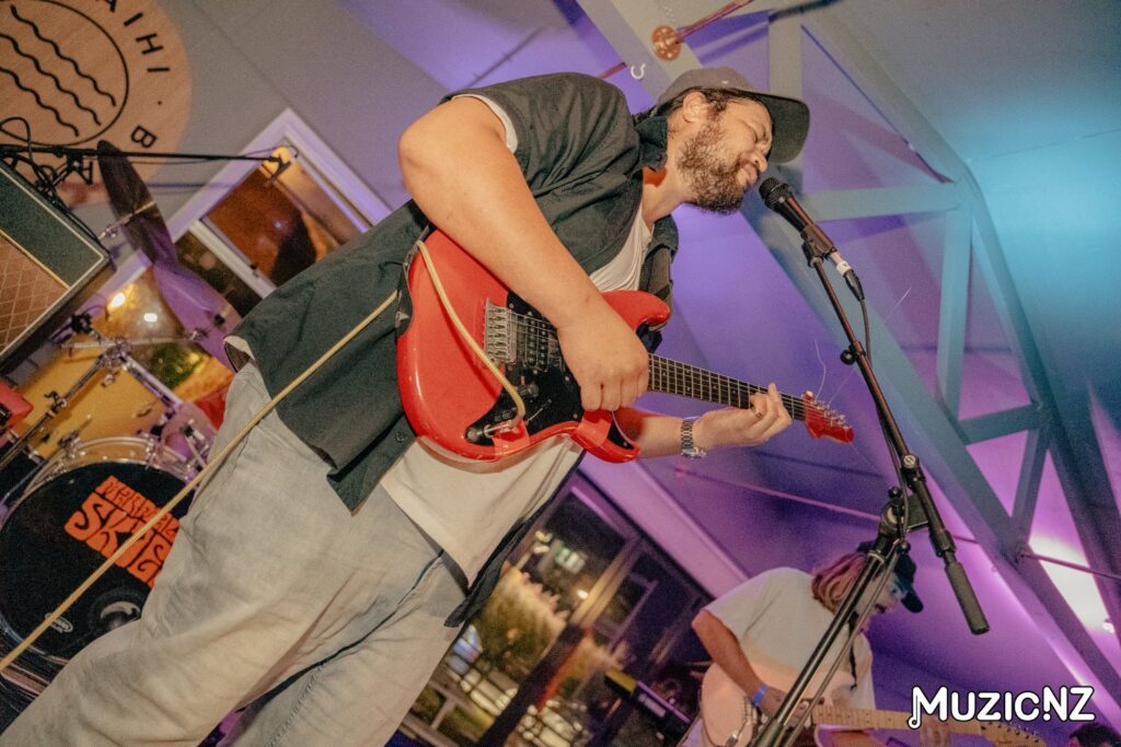 Iz Waddid Iz @ Waihi Beach Hotel, Waihi 16/02/2024