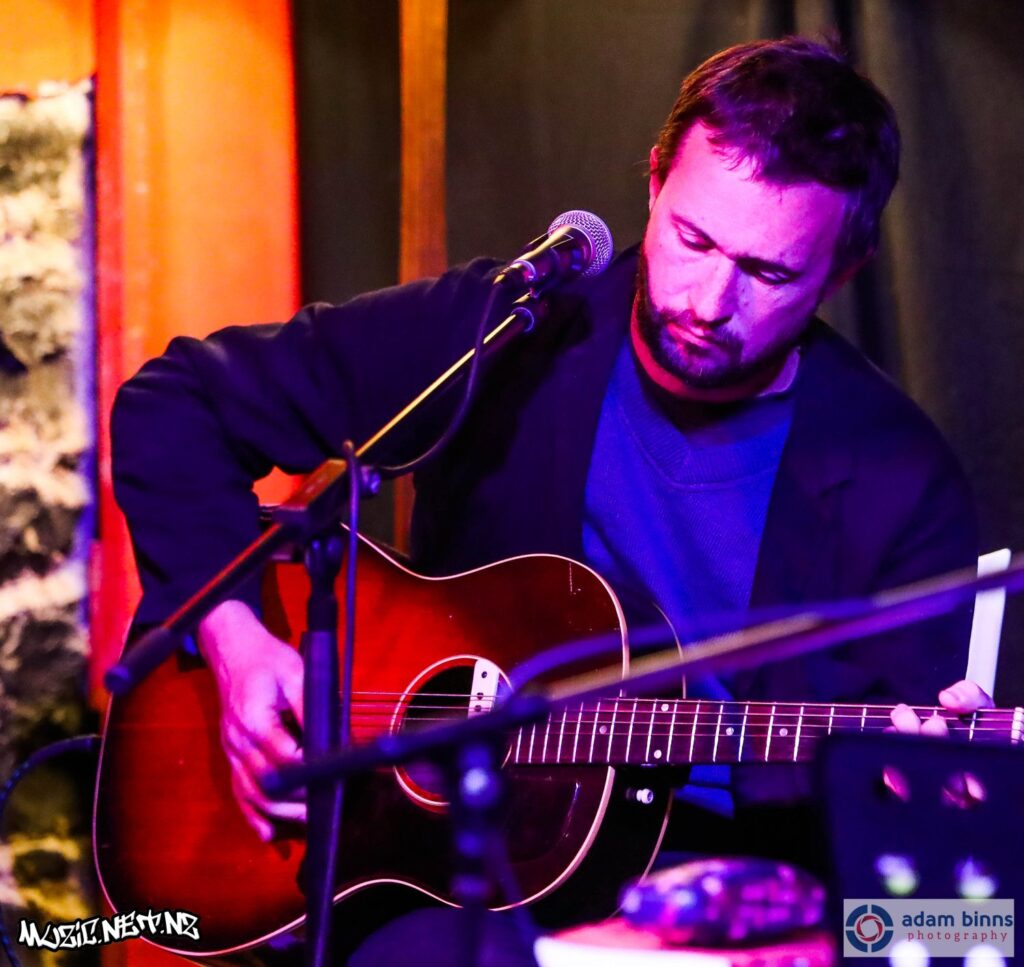 Jan Hellriegel @ Bark! At Dog With Two Tails, Dunedin 27/10/19