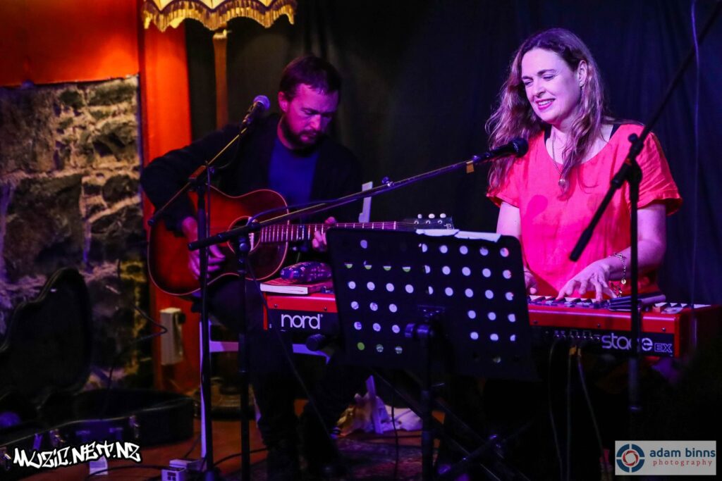 Jan Hellriegel @ Bark! At Dog With Two Tails, Dunedin 27/10/19