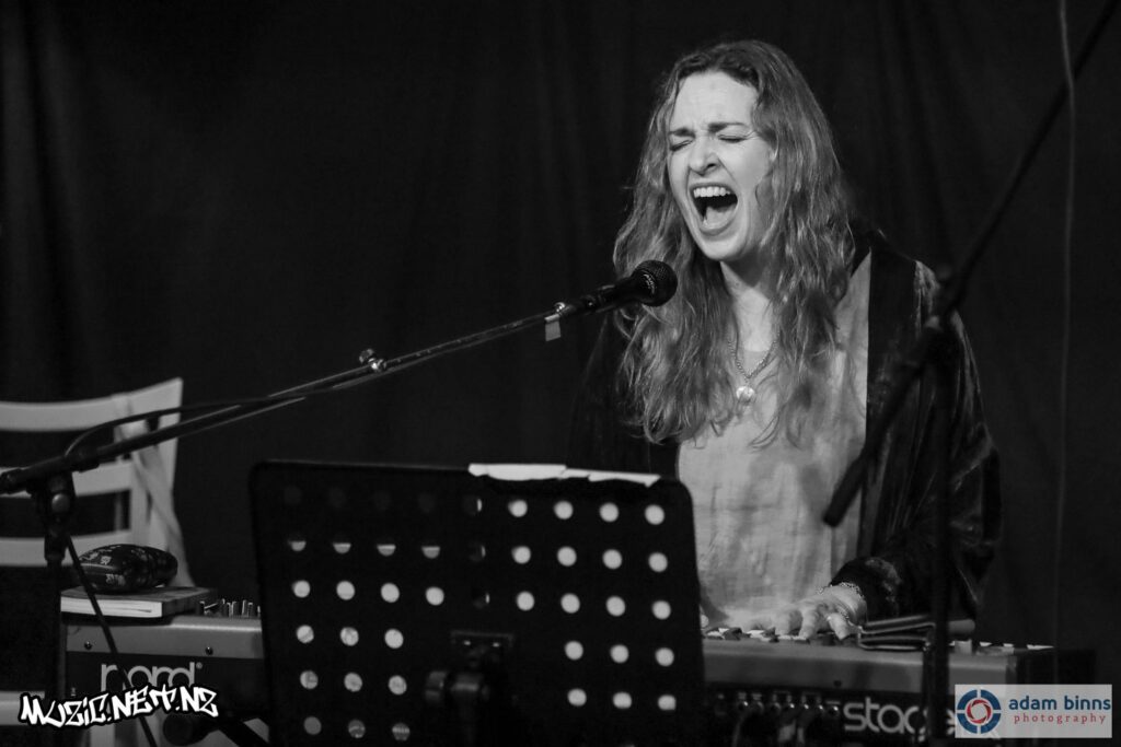 Jan Hellriegel @ Bark! At Dog With Two Tails, Dunedin 27/10/19
