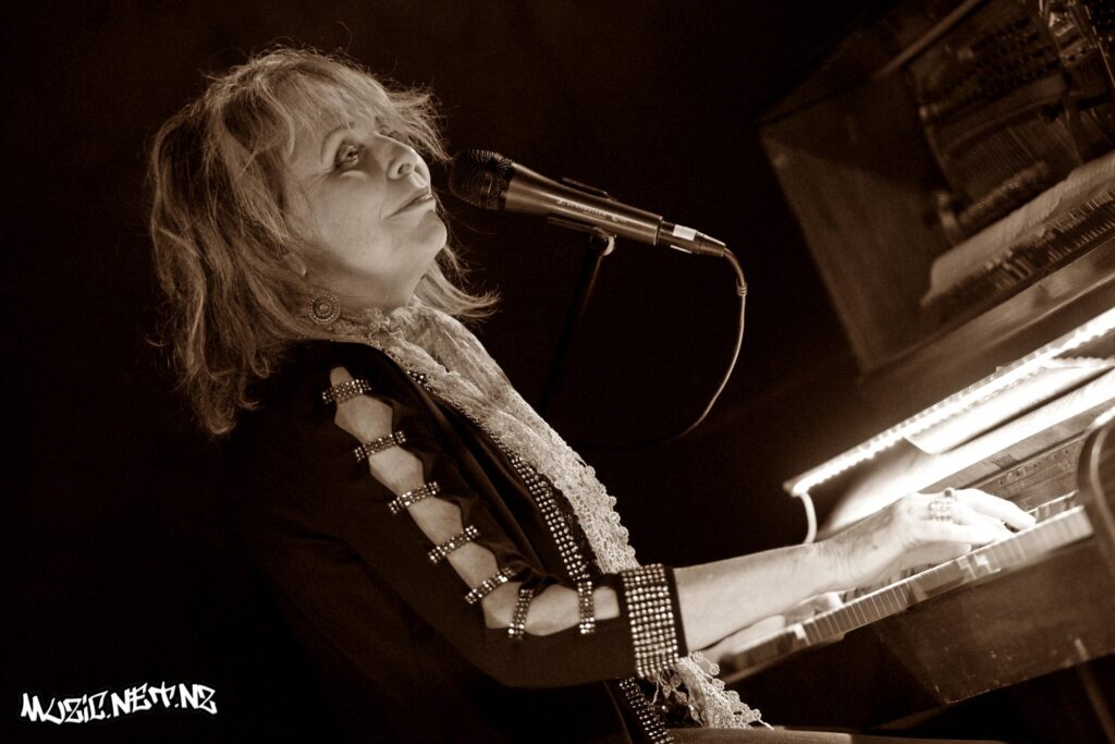 Jan Preston @ Nivara Lounge, Hamilton 15/08/2019