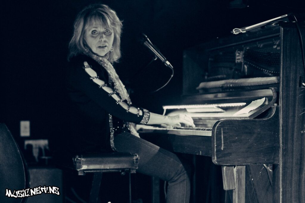 Jan Preston @ Nivara Lounge, Hamilton 15/08/2019