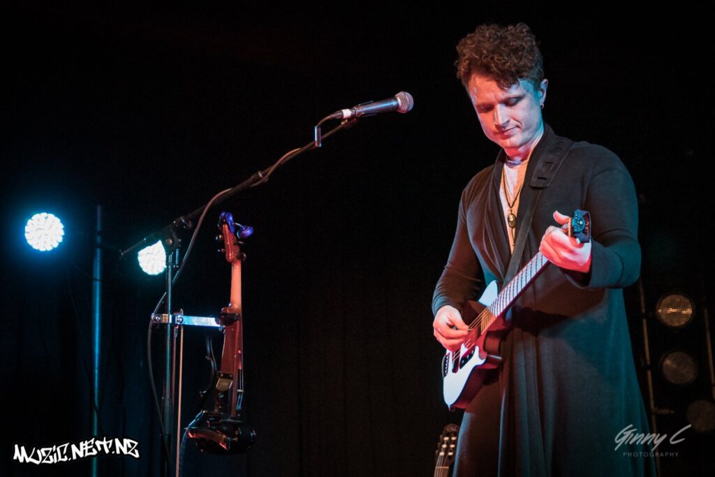Jesse Sheehan @ The Tuning Fork, Auckland 06/06/2019